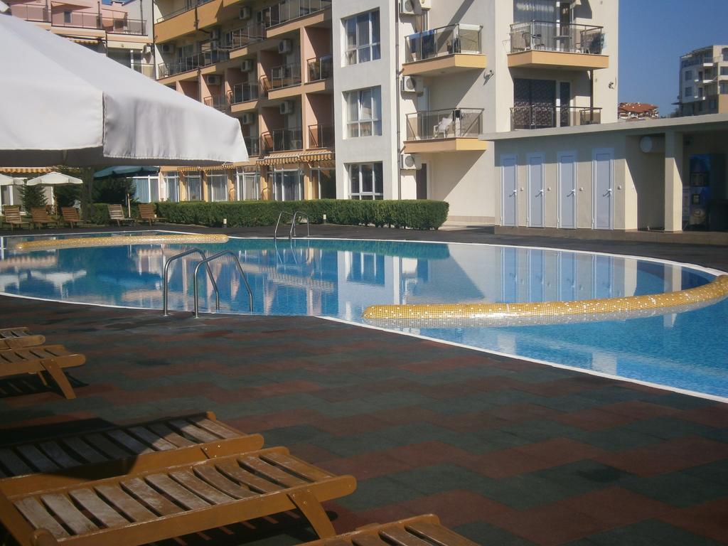 Anna Marina Apartments Święty Włas Zewnętrze zdjęcie