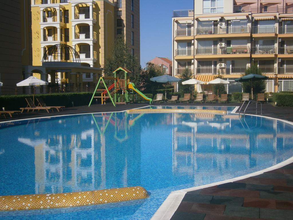 Anna Marina Apartments Święty Włas Zewnętrze zdjęcie