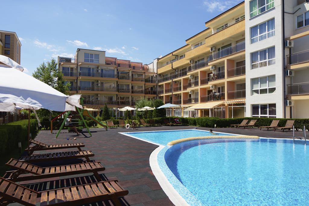 Anna Marina Apartments Święty Włas Zewnętrze zdjęcie